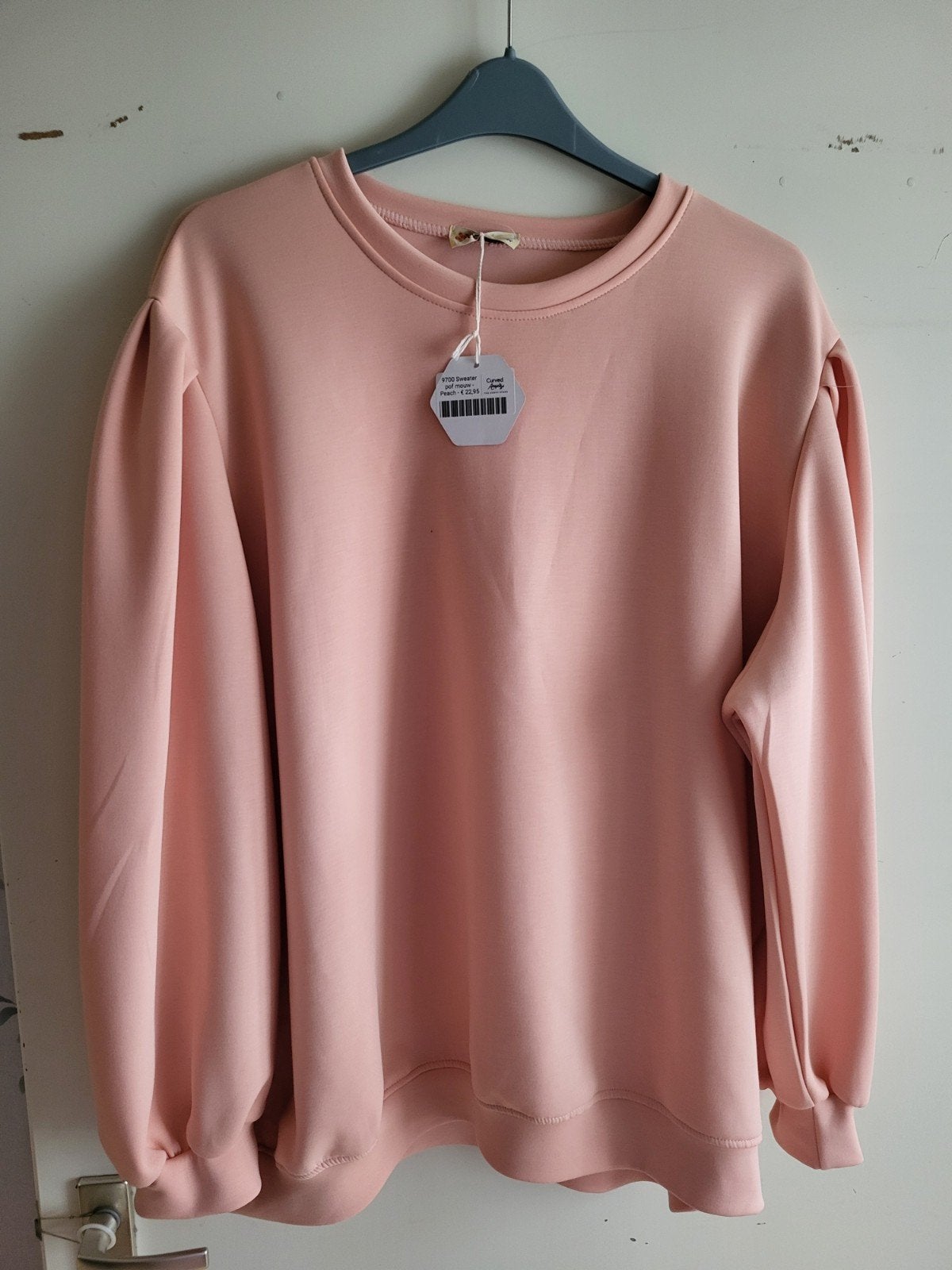 Peach sweater met pofmouwen, Kleding | Dames, Truien en Vesten, Overige kleuren, Curved Angels, Maat 46/48 (XL) of groter, Nieuw
