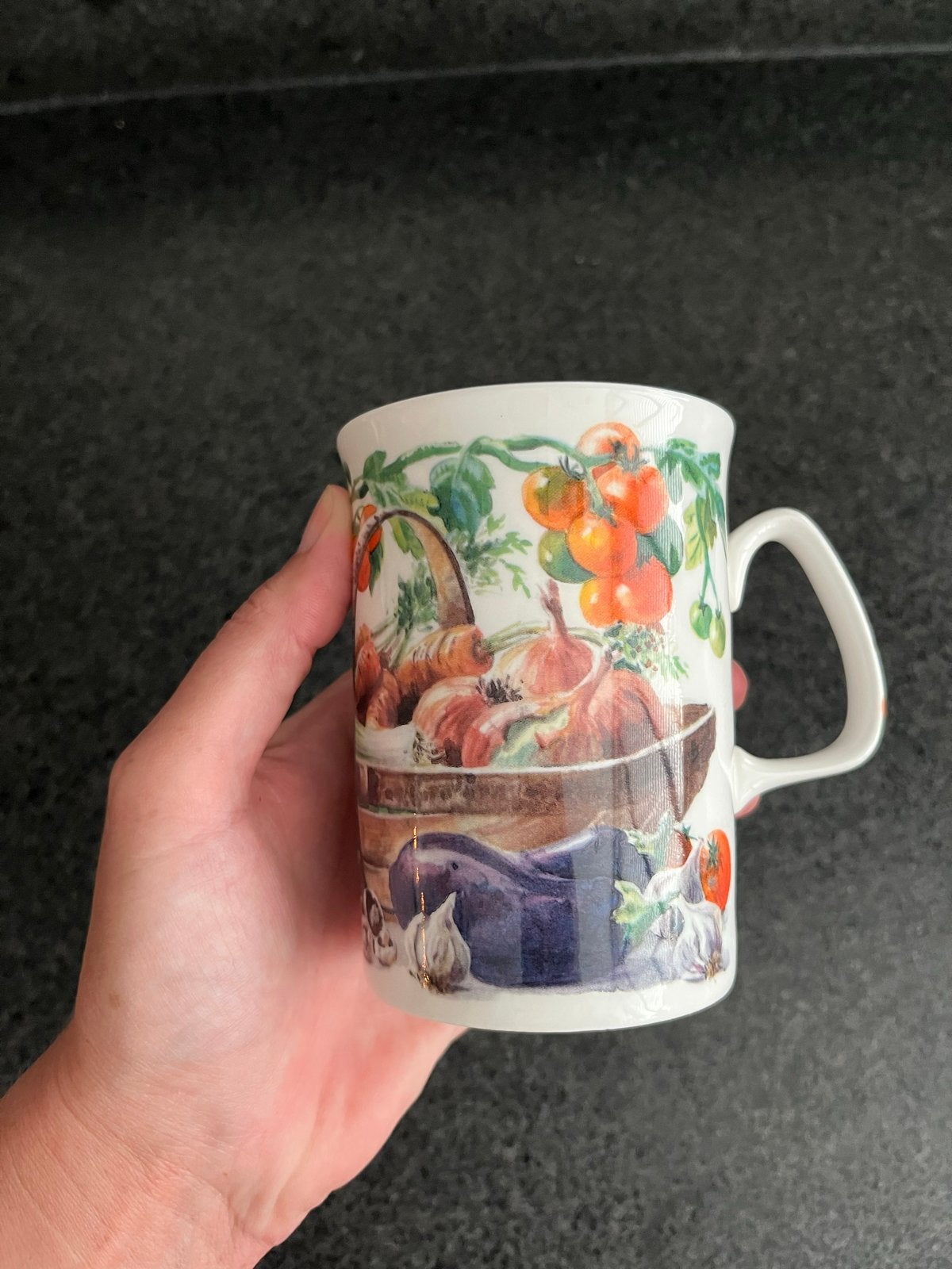 Royal Doulton Expressions Market Garden Mok - Groentenprint, Vintage, Zo goed als nieuw, Porselein, Mok