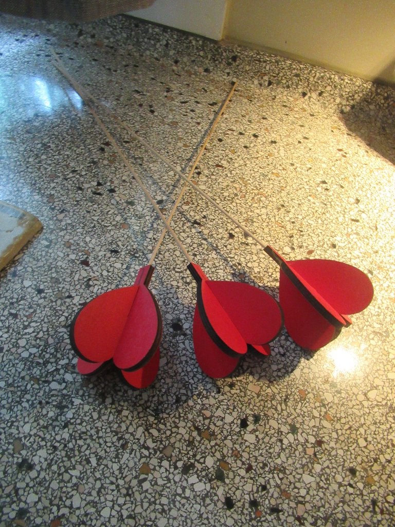 3 x luxe BLOEMENSTOK / plantenstok met ROOD HOUTEN HART, Huis en Inrichting, Ophalen of Verzenden, Overige soorten, Halfschaduw
