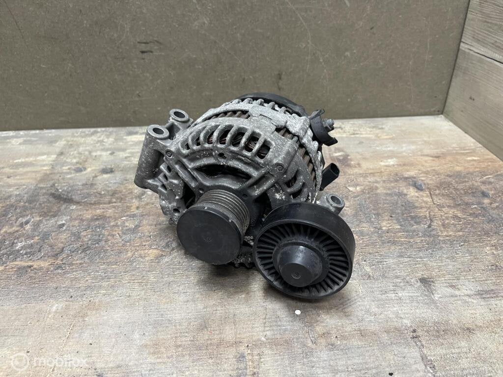 Dynamo BMW 5-serie E60 E61 E90 E91 LCI ('06-'10) 0121615010, Gebruikt, Ophalen of Verzenden, BMW, BMW