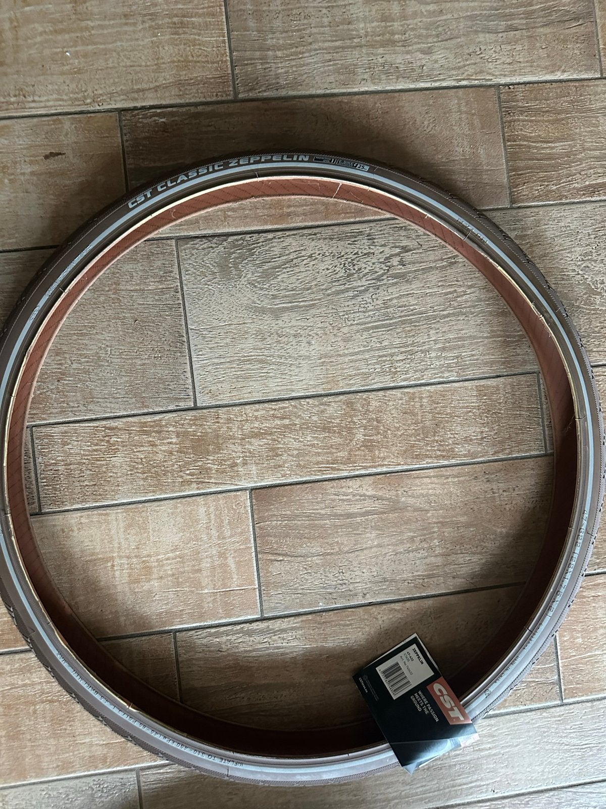 Nieuwe CST Classic Zeppelin buitenband bruin, Band, Nieuw, Rubber, Ophalen