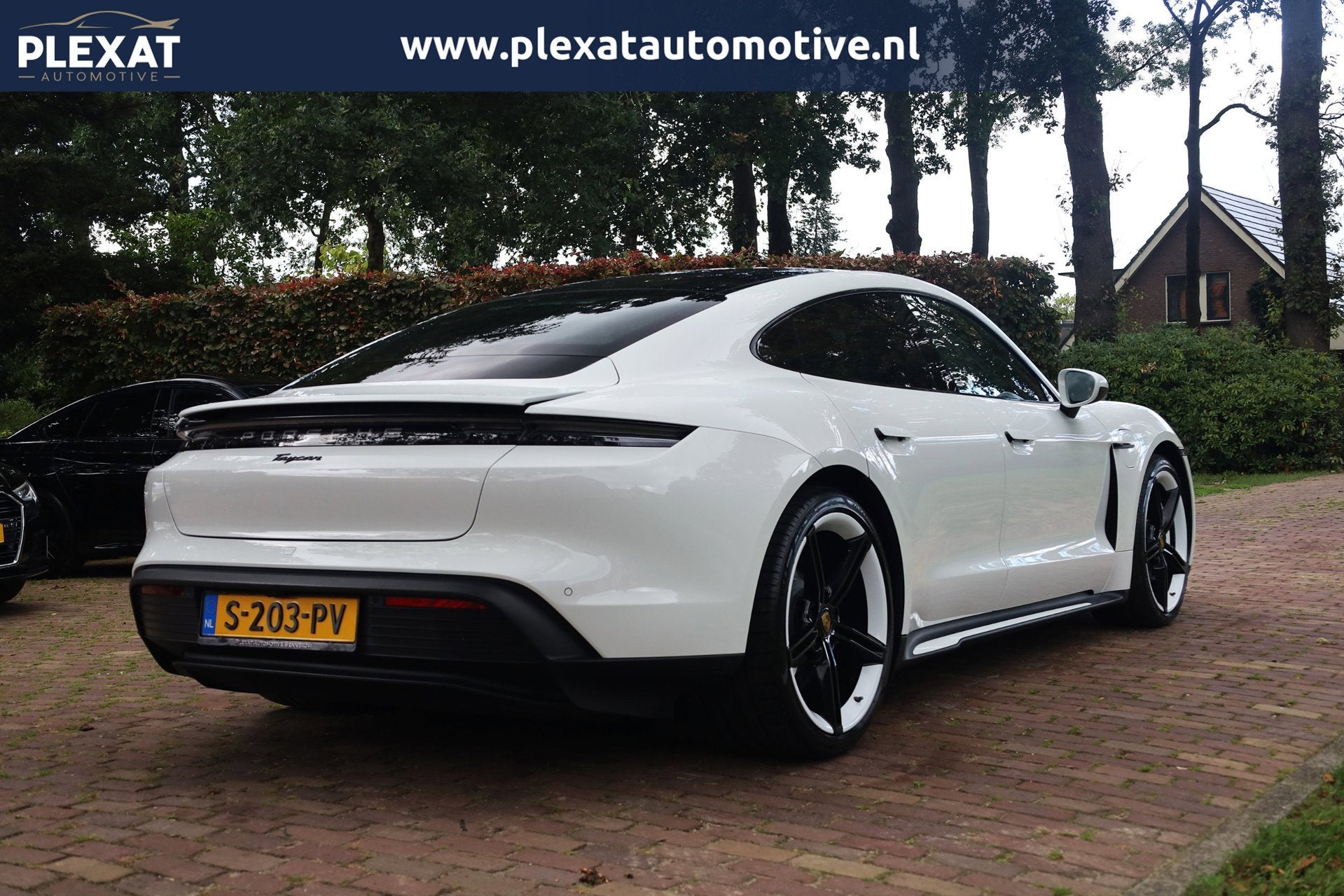 Porsche Taycan Performance+ 94 kWh Aut. | Battery Plus | Pas, Auto's, Achterwielaandrijving, Gebruikt, 4 stoelen, Wit