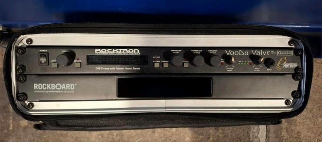 Rocktron Voodu Valve buizen preamp met effecten., Muziek en Instrumenten, Ophalen of Verzenden