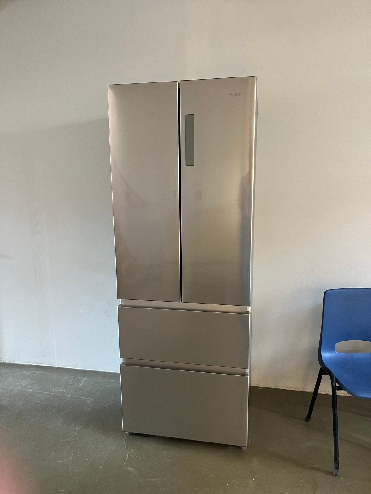 Haier Koelkast met Aparte Vriezer - Zo goed als nieuw, Witgoed en Apparatuur, Ophalen, 200 liter of meer, 60 cm of meer, Met aparte vriezer