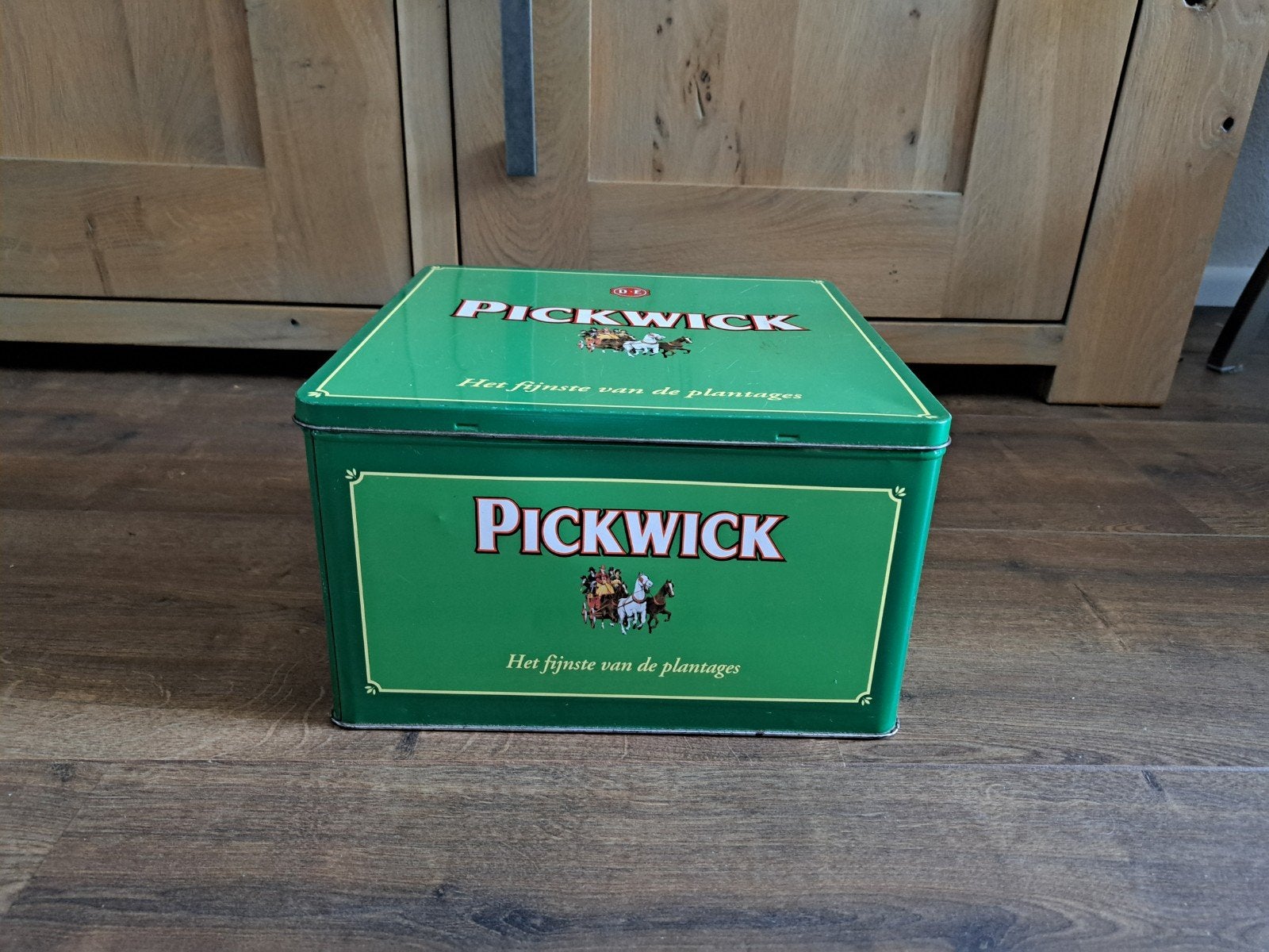 Groot vintage groen Pickwick theeblik Douwe Egberts, Ophalen of Verzenden, Gebruikt, Thee, Pickwick