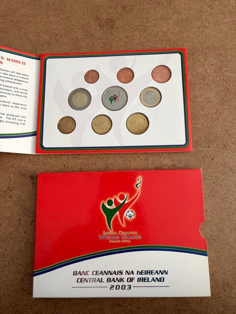 Euromunten Ierland met 5 euro munt, Ophalen of Verzenden, Ierland, Overige waardes