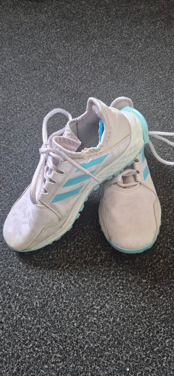 Adidas hockey veldschoenen lichtpaars/blauw, maat 38, Ophalen of Verzenden