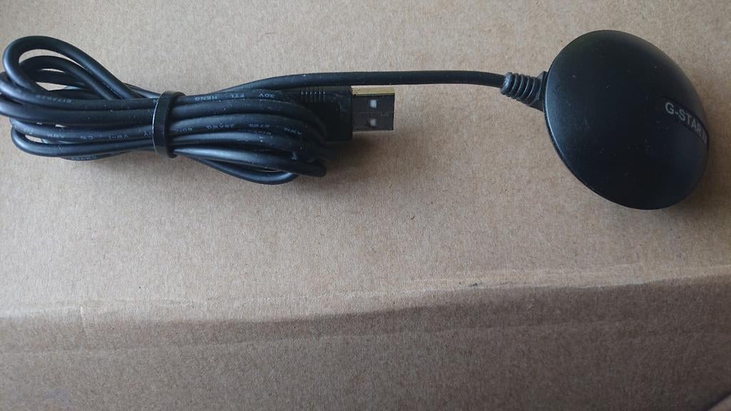 Globalsat BU-363S4 usb gps antenne, Ophalen of Verzenden, Zo goed als nieuw, Antenne