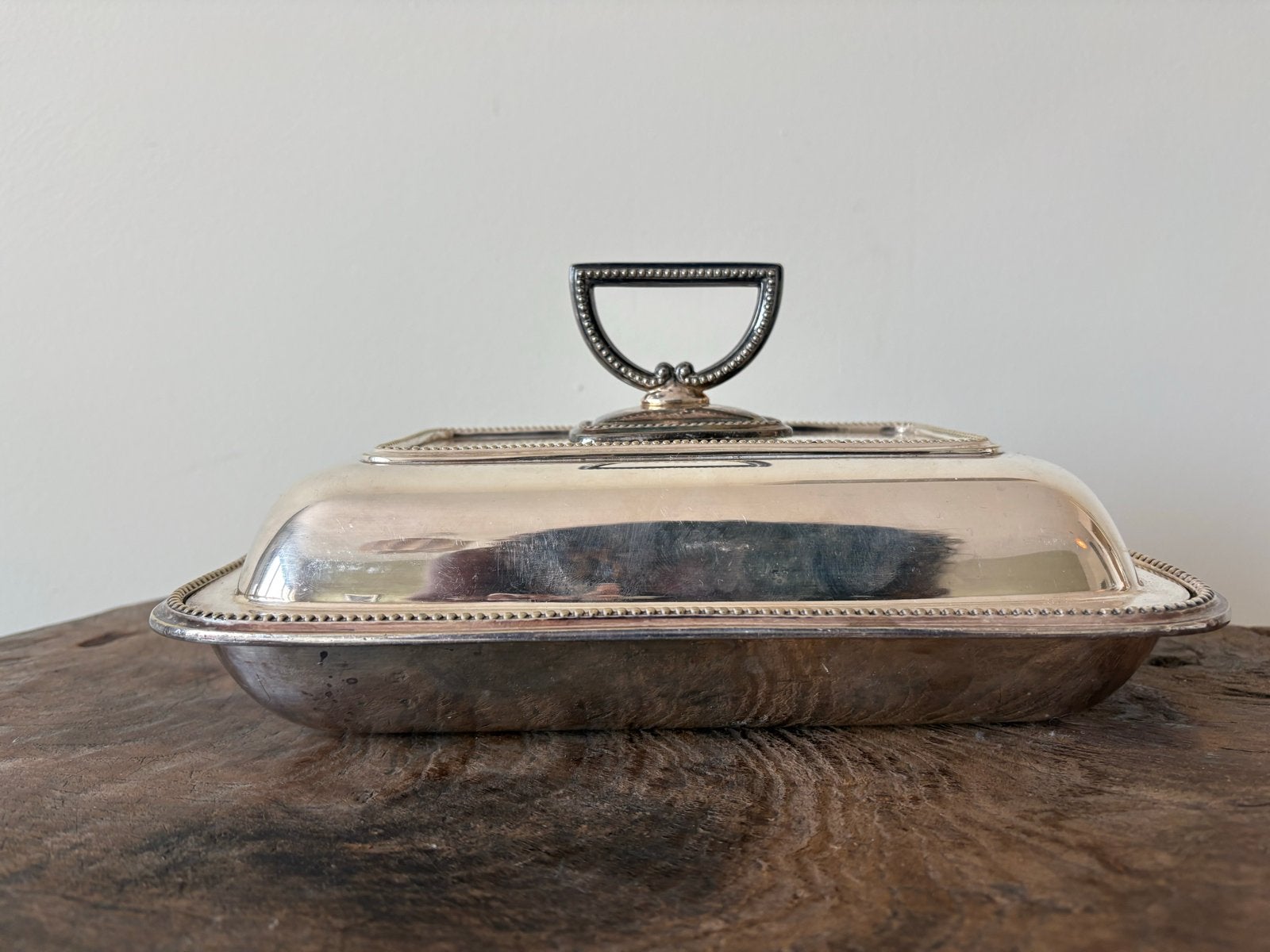 Antieke verzilverde serveerschaal met deksel, Antiek en Kunst, Ophalen of Verzenden, Zilver