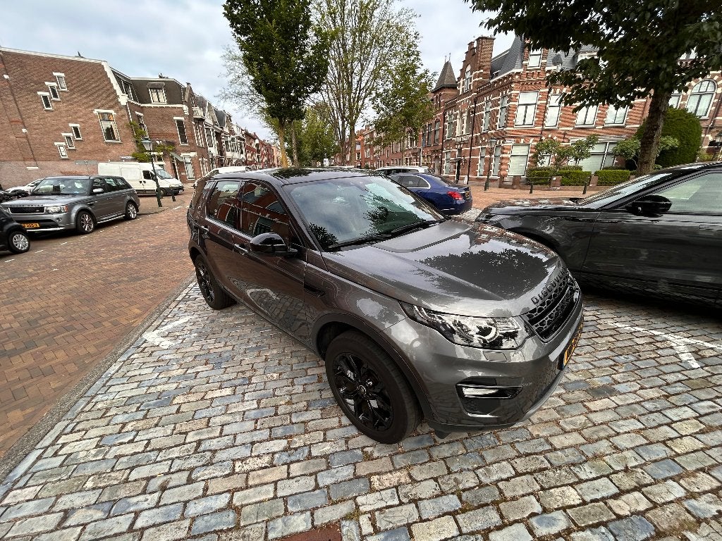 Land Rover Discovery Sport 2.0 TD4 Panoramadak 2017 Grijs, Auto's, Land Rover, Automaat, 4 cilinders, Discovery Sport, Particulier
