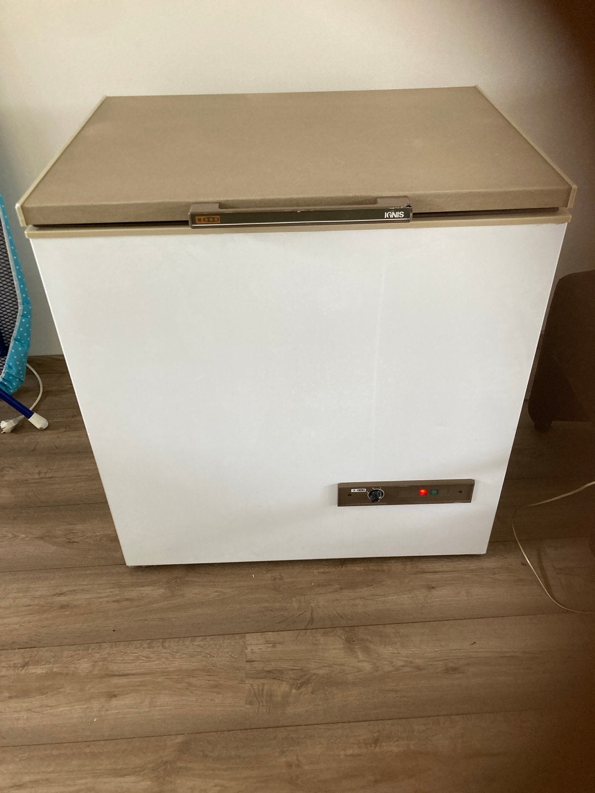 Ignis AFE 700/01/IG Vrieskist - 190.5L, Vrieskist, Gebruikt, Ophalen, 85 tot 120 cm