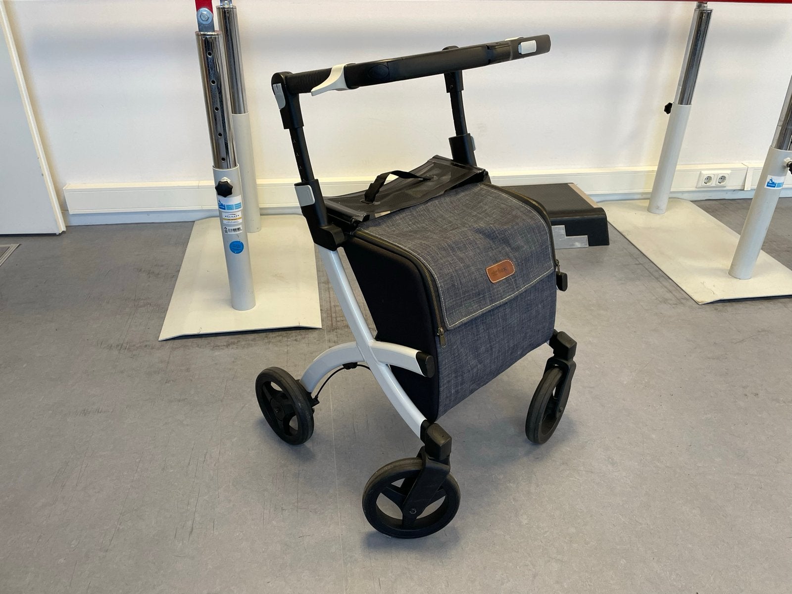 Rollz flex rollator zo goed als nieuw, Diversen, Ophalen