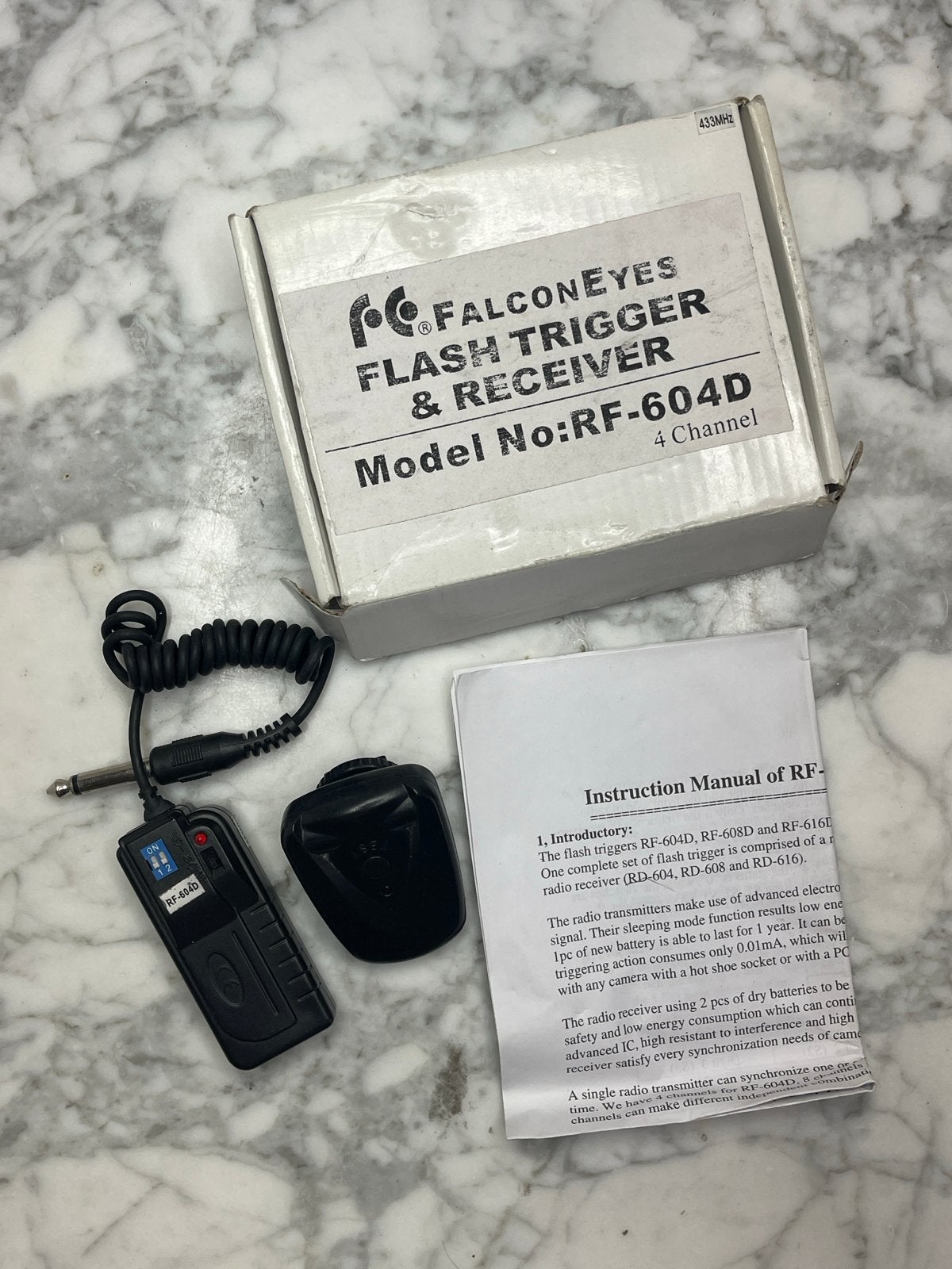 Falcon Eyes RF-604D Flash Trigger en Receiver Set, Ophalen of Verzenden, Gebruikt, Overige merken