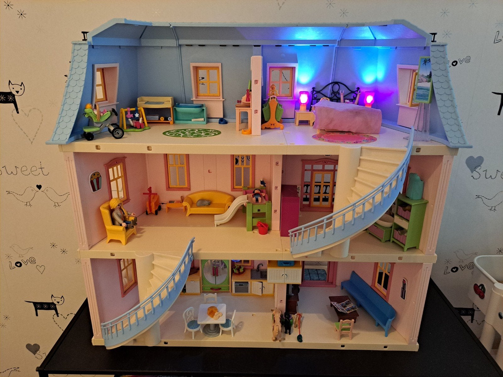 Playmobil herenhuis/ poppenhuis 5303 met inrichting, Ophalen, Zo goed als nieuw