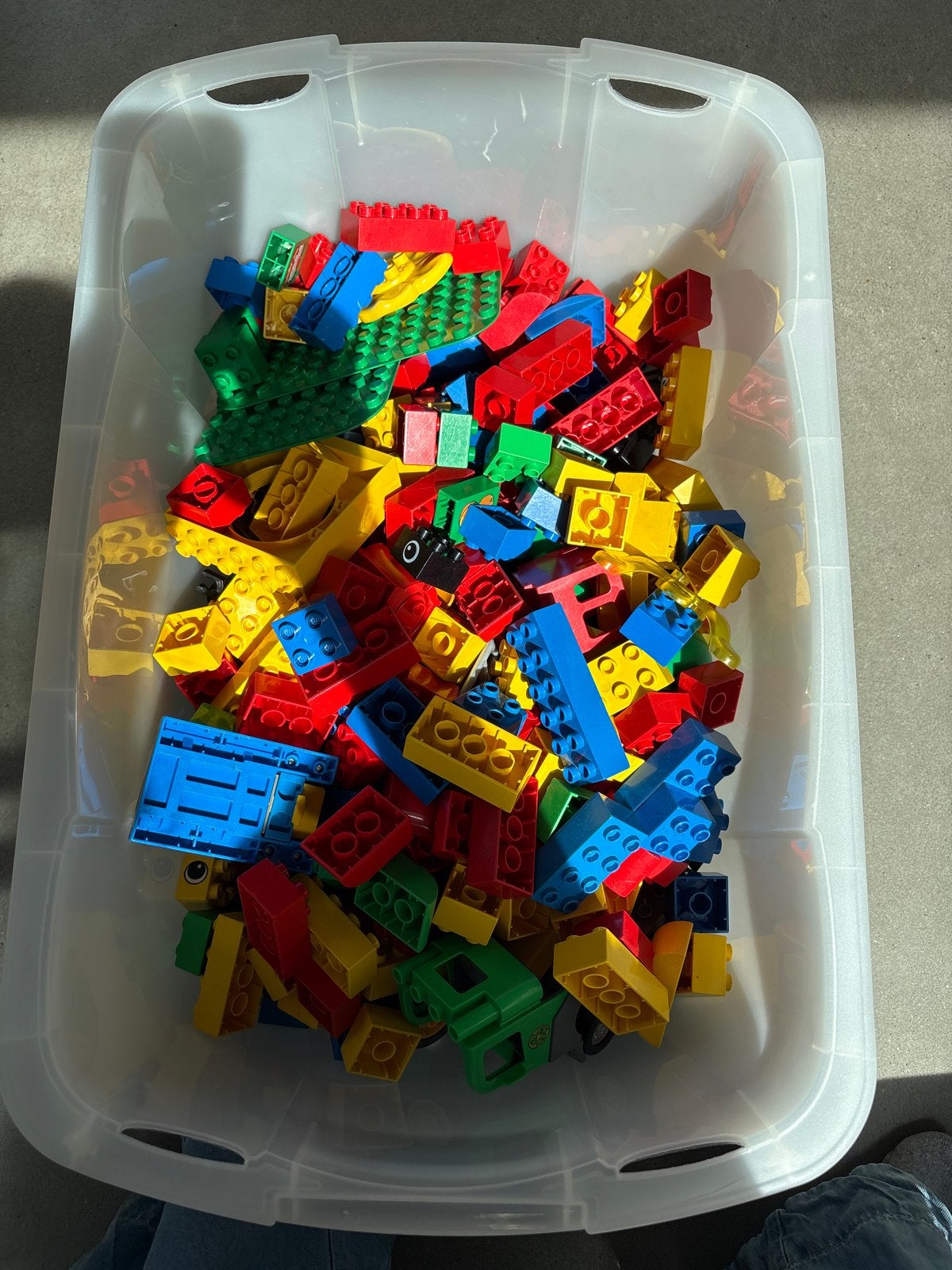 Grote doos vol Duplo blokken, Kinderen en Baby's, Speelgoed | Duplo en Lego, Ophalen, Gebruikt, Losse stenen, Duplo