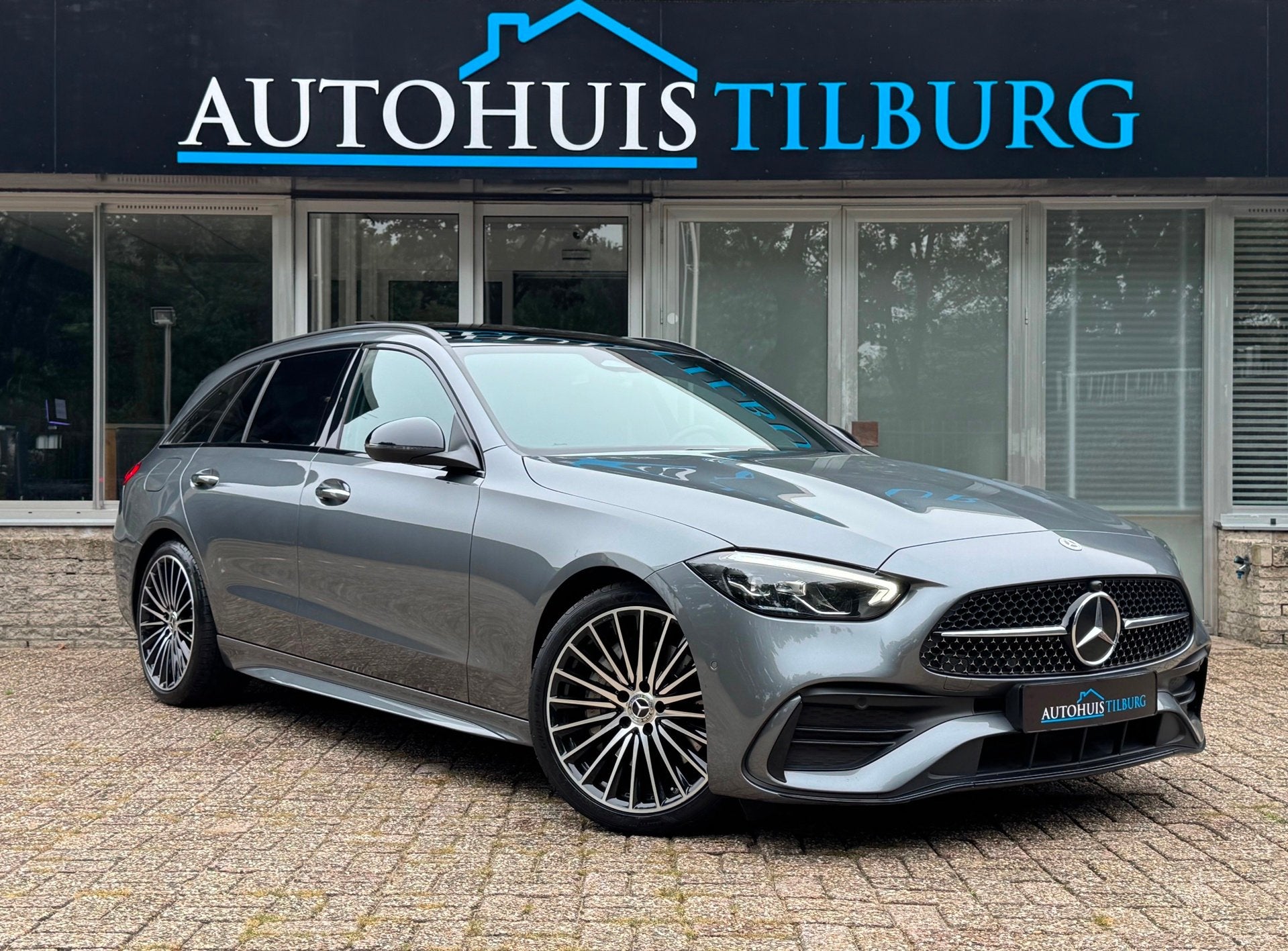 Mercedes-Benz C-klasse 200 AMG Pano Night Sfeer Camera, Automaat, Dealer onderhouden, Gebruikt, Zwart