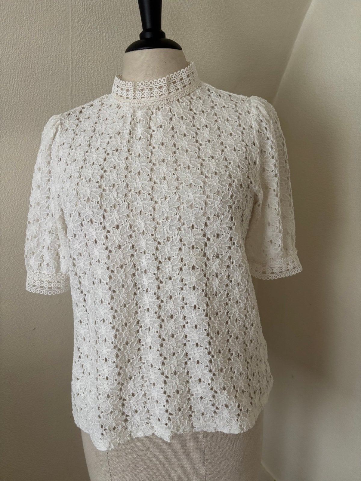 COSTES REBEL. Kanten. Top / blouse maat S., Kleding | Dames, Ophalen of Verzenden, Zo goed als nieuw