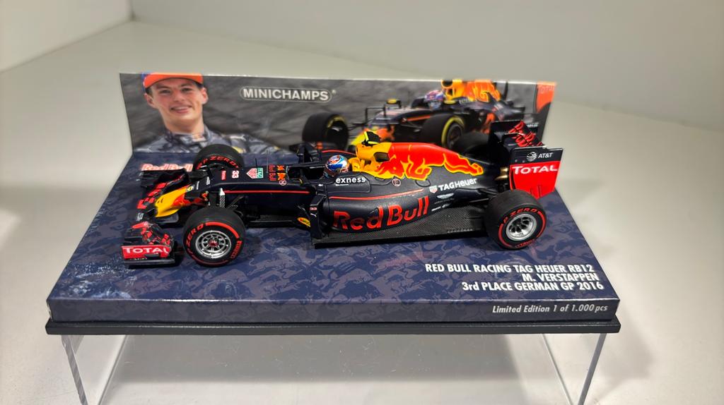 F1 red bull rb12 m.verstappen 2016 minichamps 1.43, Auto, Ophalen of Verzenden, MiniChamps, A