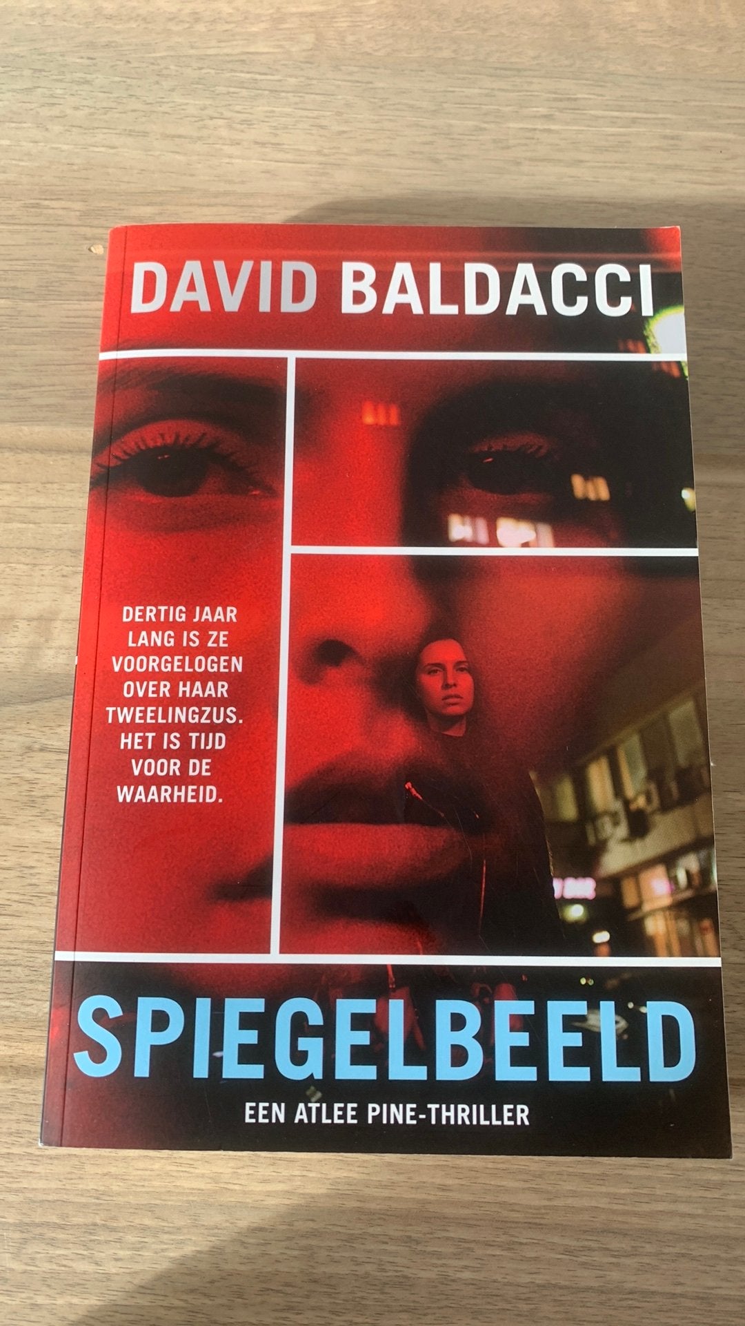 David Baldacci - Spiegelbeeld, Ophalen of Verzenden, Zo goed als nieuw, David Baldacci