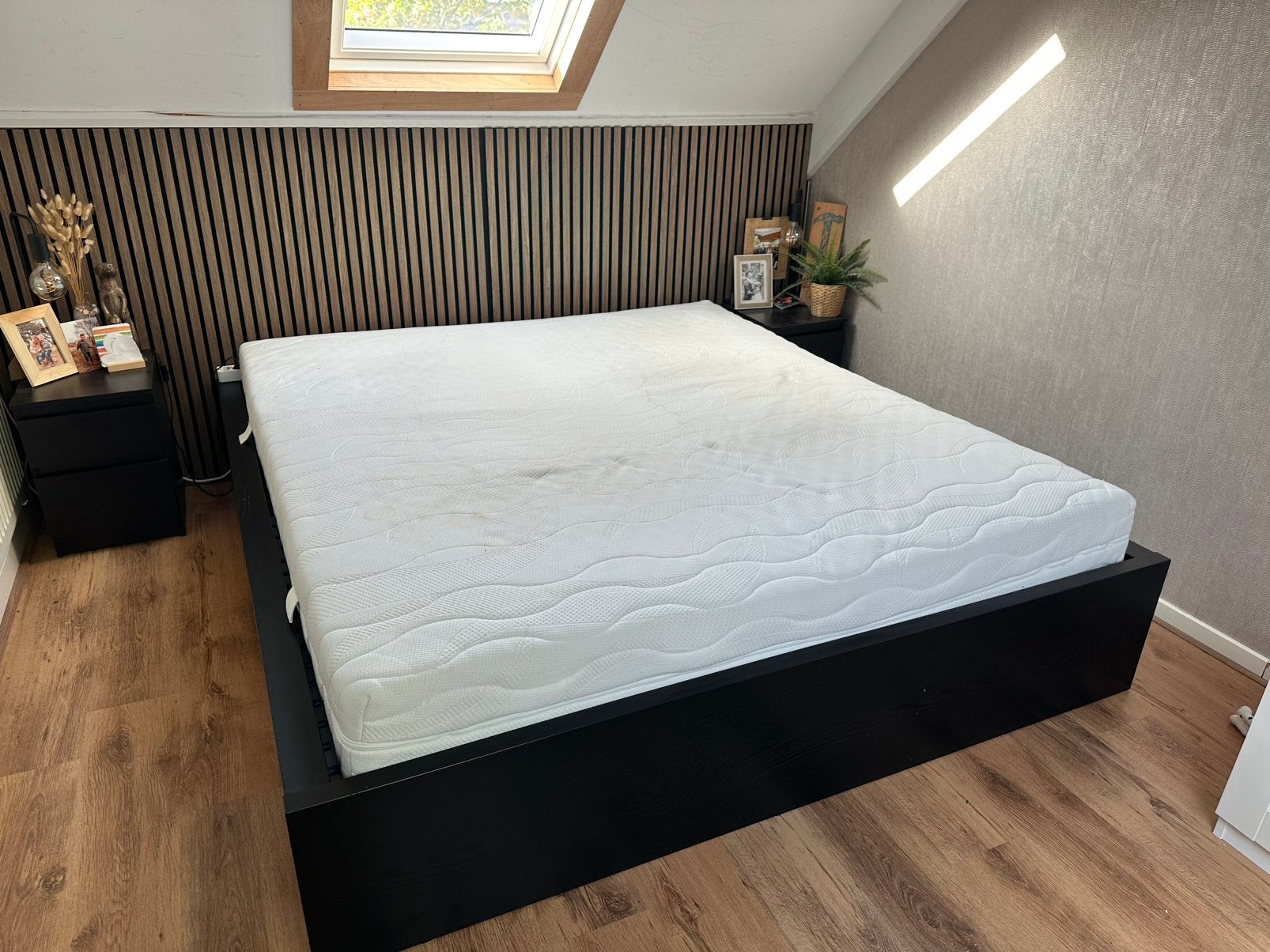 IKEA MALM tweepersoonsbed/bedombouw 180x200 cm – zwart – €50, Zwart, Tweepersoons, Ophalen of Verzenden, Zo goed als nieuw