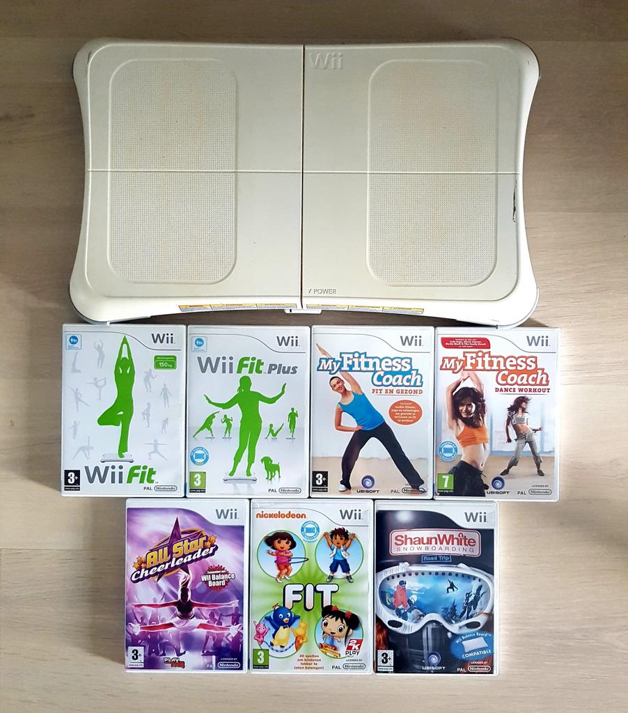 Nintendo Wii Board + 7 Spellen oa Cheerleader, Fitness Coach, Spelcomputers en Games, 1 speler, Ophalen of Verzenden, Sport, Vanaf 3 jaar