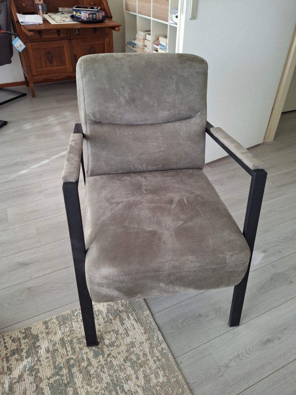 3 Stoelen, te koop per stoel - Zo goed als nieuw, Ophalen, Zo goed als nieuw, Drie