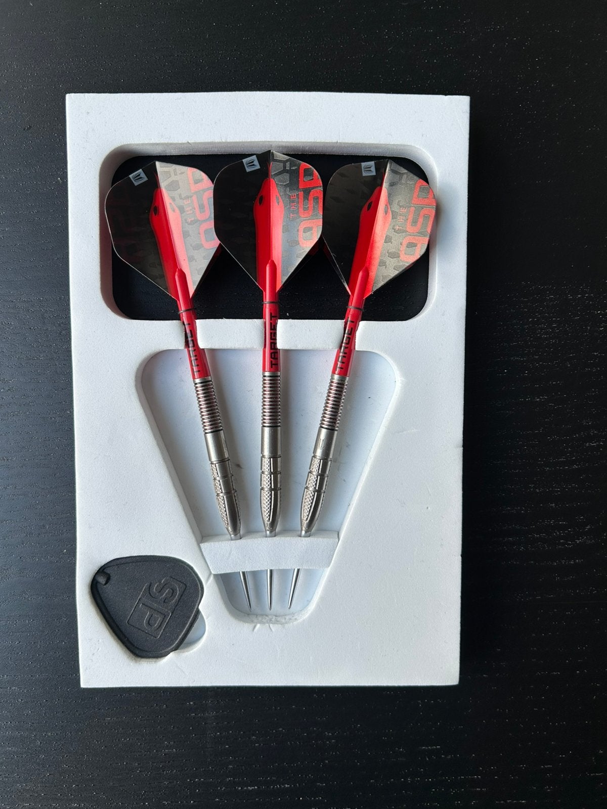 Target dartpijlen Nathan Aspinall G2 22g, Sport en Fitness, Darts, Ophalen of Verzenden, Zo goed als nieuw, Pijlen