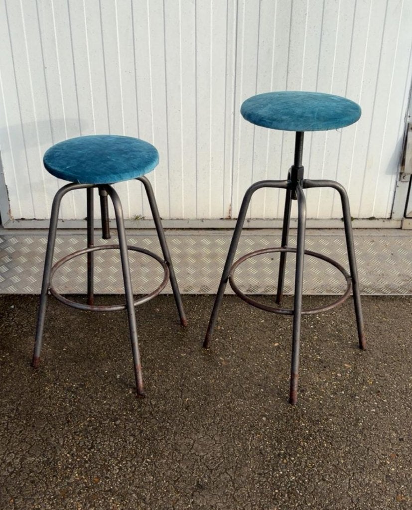 2 stuks luxe industriële horeca barkrukken krukken velvet, Ophalen, 60 tot 90 cm, Zo goed als nieuw, 2 krukken