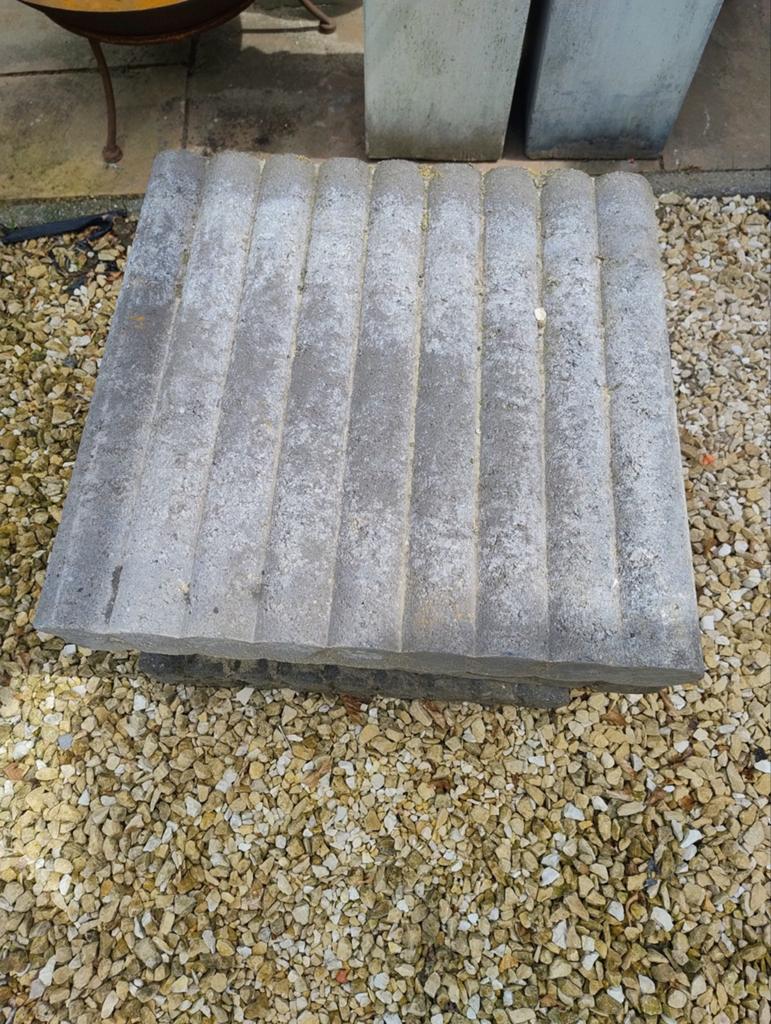 Palissadebanden (Rondobanden), Ophalen, Gebruikt, Beton, Minder dan 100 cm