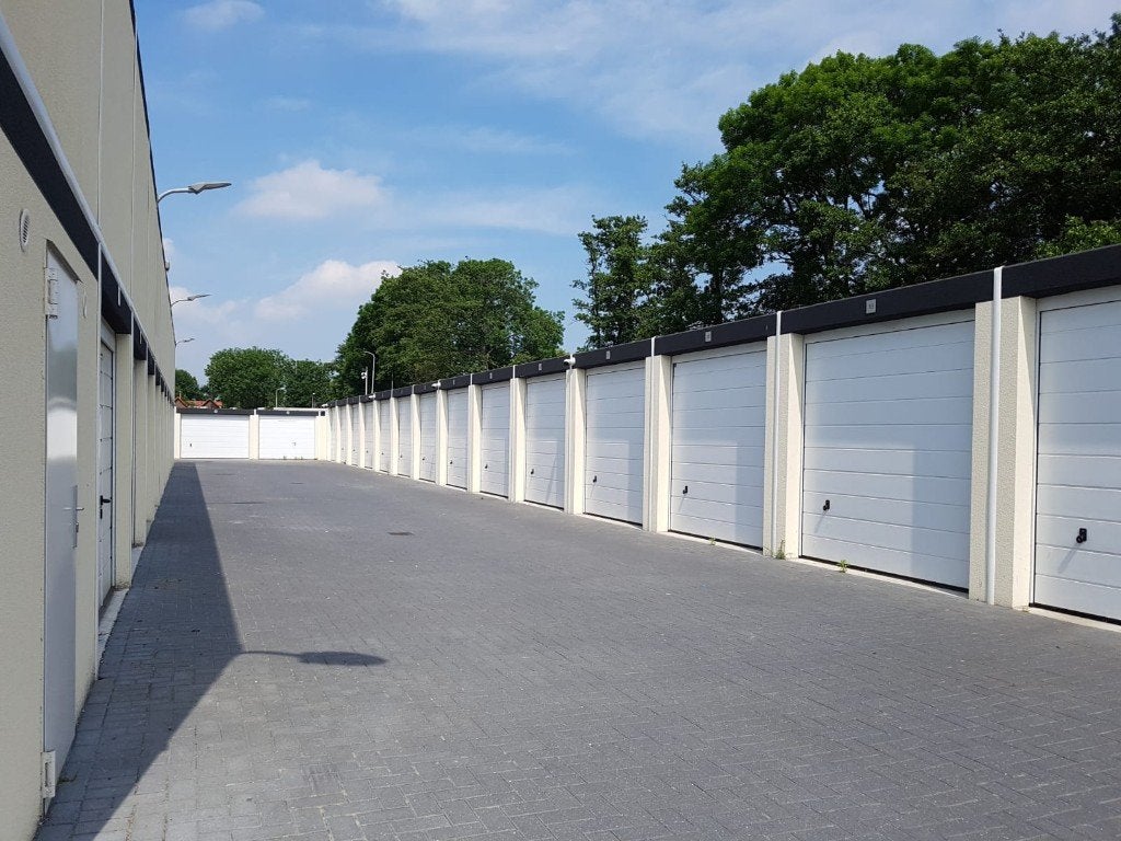 Opslagruimte en/of Garagebox te huur in Zoetermeer, Auto diversen