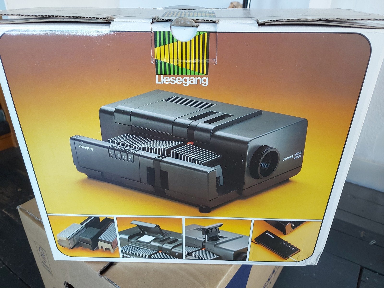 Liesegang dia-afspeelapparaat nieuw in doos + racks, Ophalen of Verzenden, Nieuw