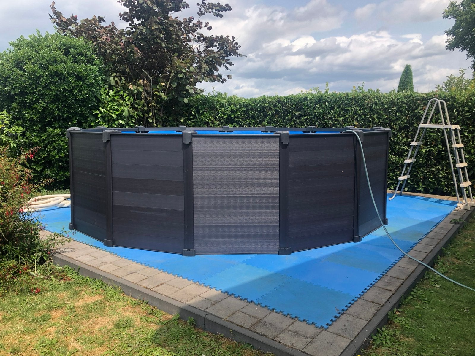 Intex zwembad met grijze panelen, Ophalen, Gebruikt