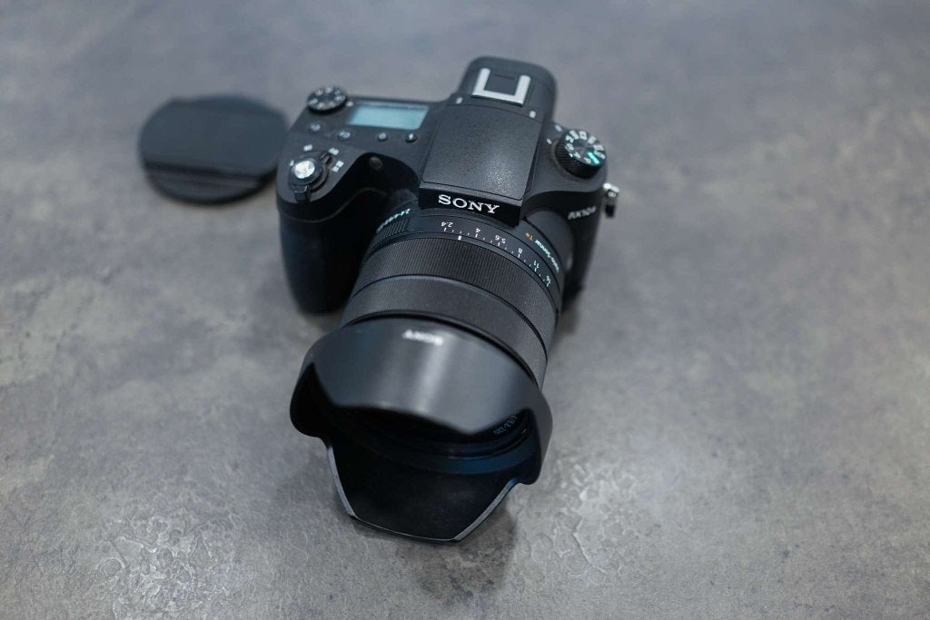 Sony RX10 III (Hilversum), Foto-Groep, Gebruikt, Ophalen of Verzenden, Bluetooth