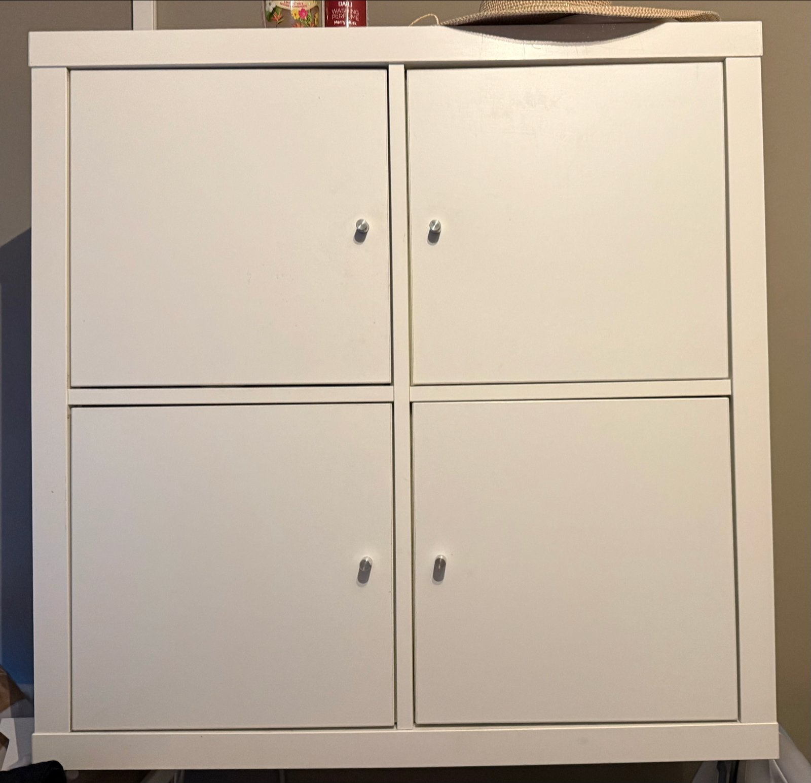 Witte opbergkast met 4 deuren ikea, Ophalen, Gebruikt