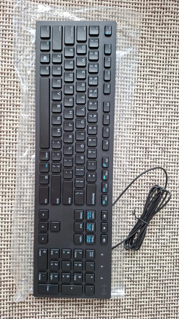 Dell toetsenbord USB aansluiting - NIEUW, Computers en Software, Toetsenborden, Nieuw, Ophalen of Verzenden, Dell, Qwerty