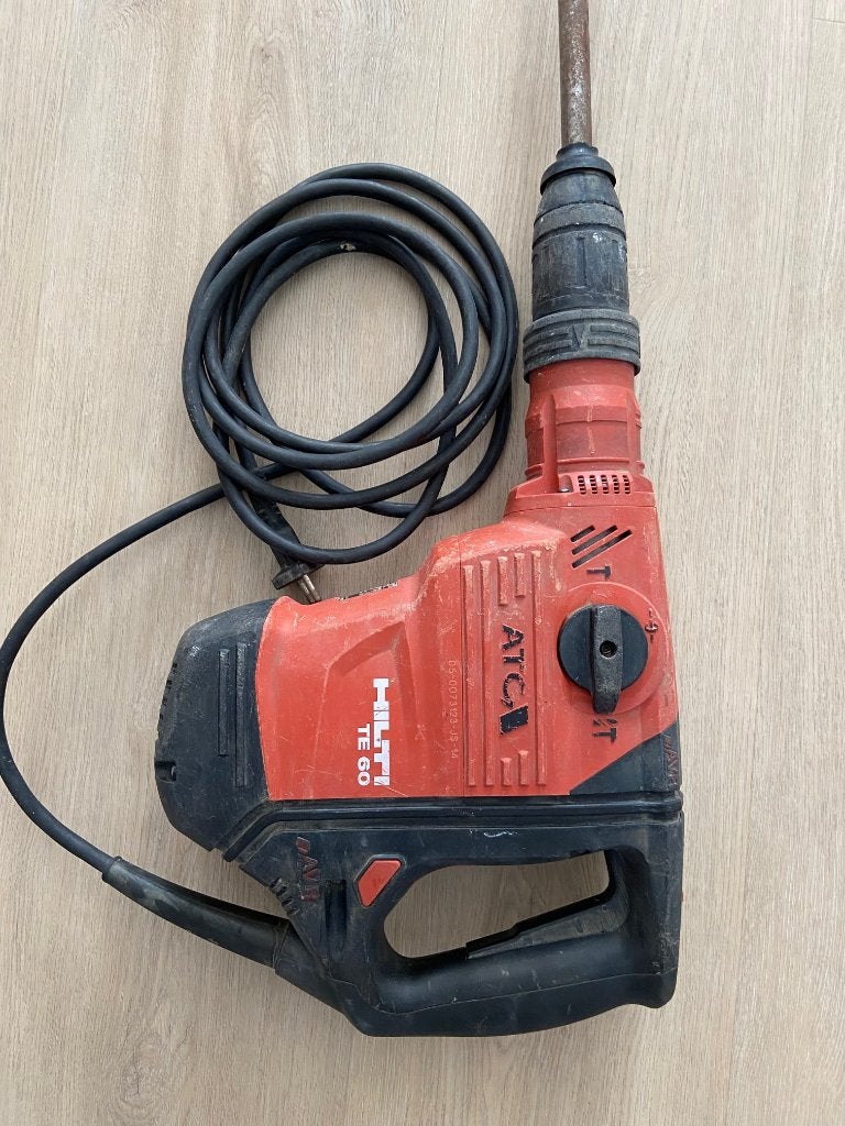 Hilti TE 60 AVR + ATC Combihamer SDS-Max Professioneel, Boor- en/of Breekhamer, Ophalen of Verzenden, Klopboormechanisme, Gebruikt