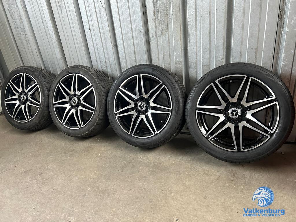 Originele Mercedes Vito V-klasse AMG W447 19 inch zwarte vel