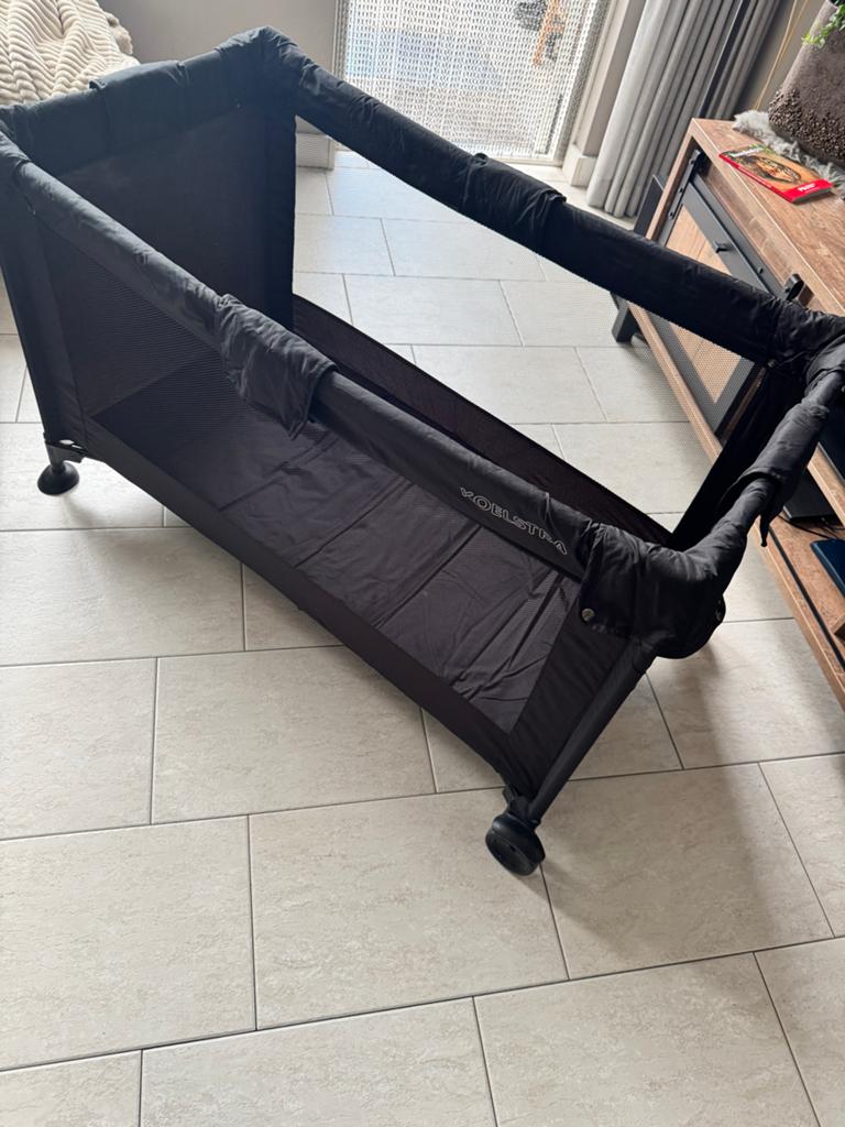 Koelstra Travelsleeper T5 Reisbedje - Zwart, Kinderen en Baby's, Babywiegjes en Ledikanten, Ophalen, Zo goed als nieuw, Reisbedje