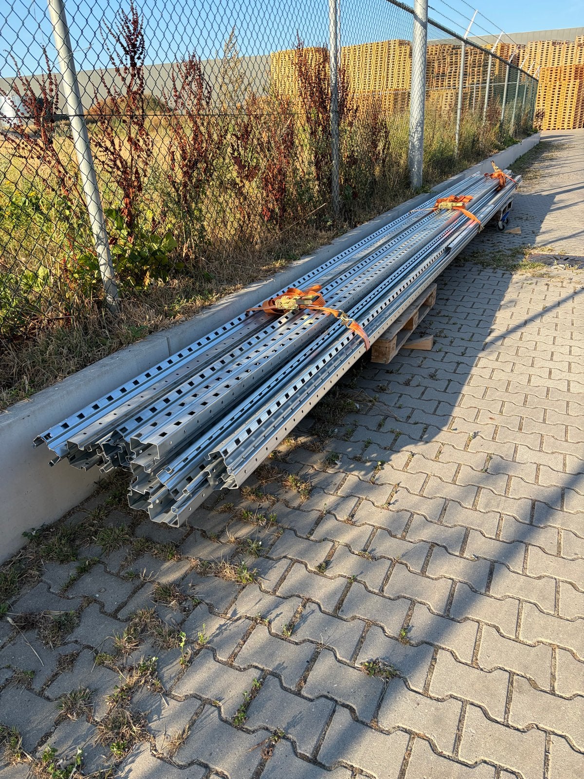 Metalen profielen voor palletstelling Nimar pallet racking, Ophalen, 250 mm of meer