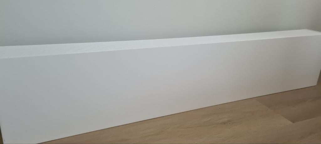 Nieuwe Sentimo radiator ombouw RAL 9010 - 180x35x17cm, Doe-het-zelf en Verbouw, 30 tot 80 cm, Overige typen, Nieuw, 150 cm of meer