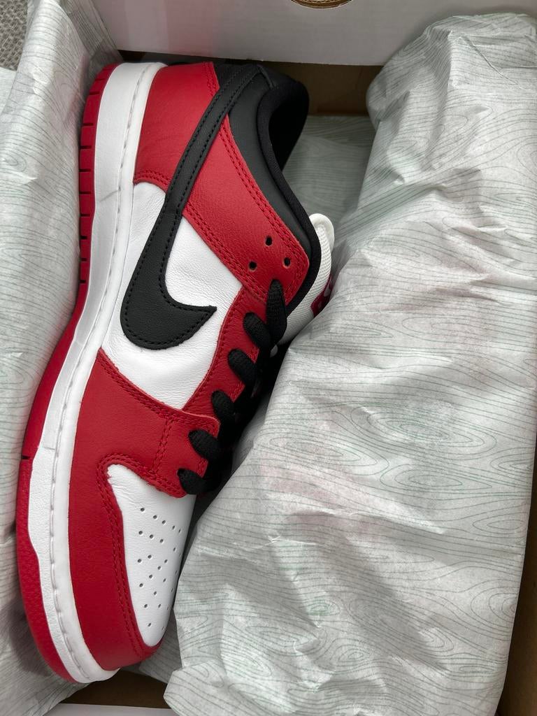 Nike SB Dunk Low Pro Varsity Red/Black-White, Ophalen of Verzenden, Nieuw, Overige kleuren, Sneakers of Gympen
