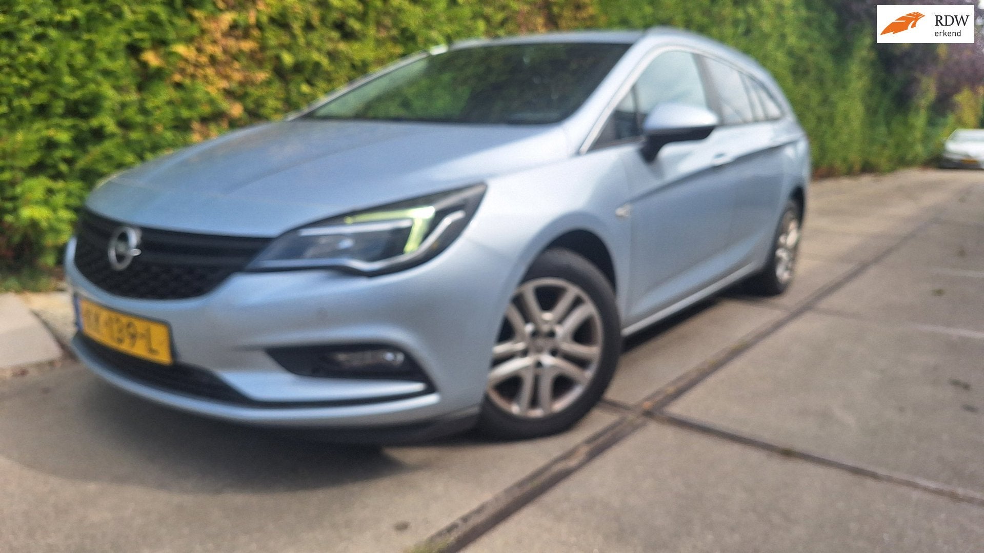 Opel Astra Sports Tourer 1.6 CDTI Edition, Voorwielaandrijving, Stof, Gebruikt, Origineel Nederlands