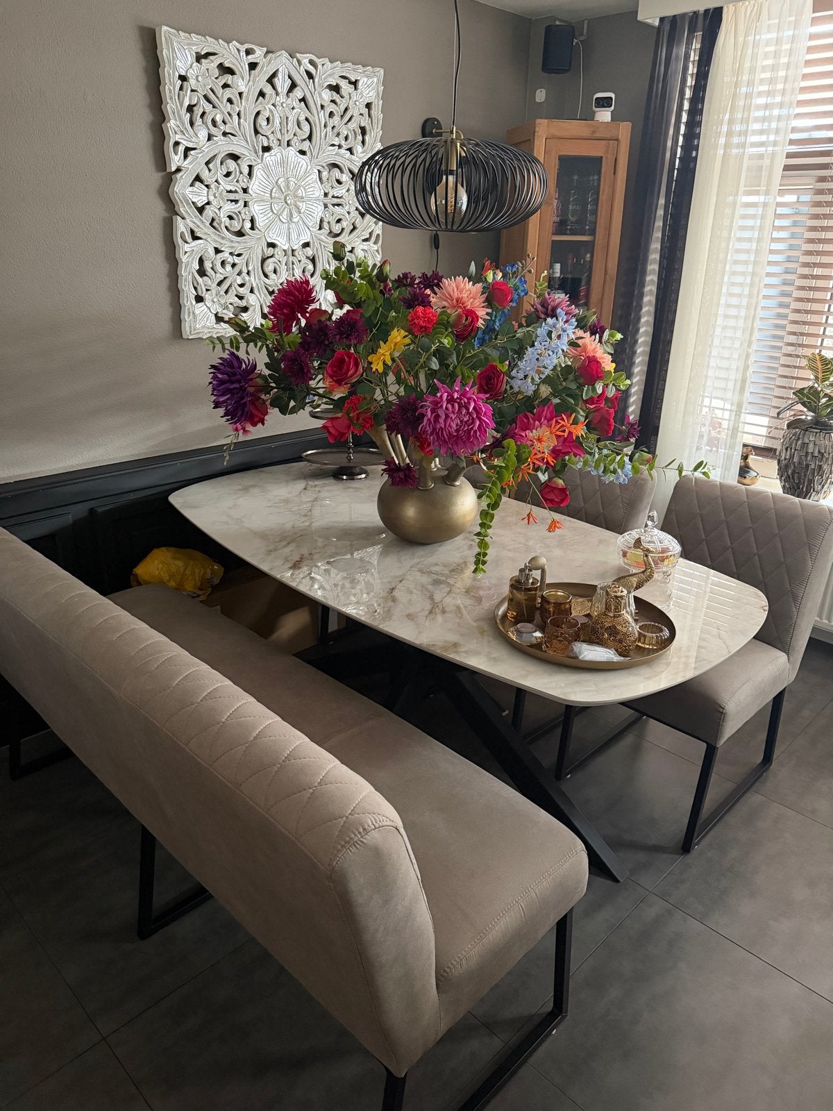Complete eethoek: Deens ovale tafel (keramiek) met bank en s, Huis en Inrichting, Ophalen, Overige materialen, 50 tot 100 cm, Zo goed als nieuw