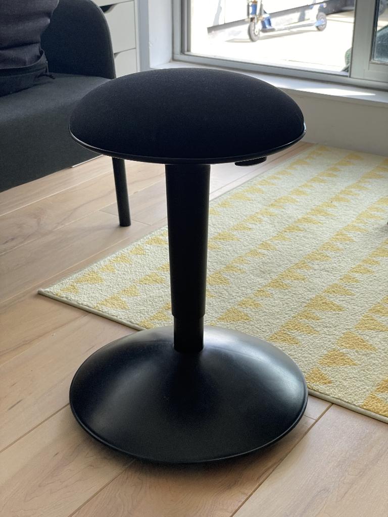 Ikea NILSERIK kruk, Huis en Inrichting, Ophalen, Hout