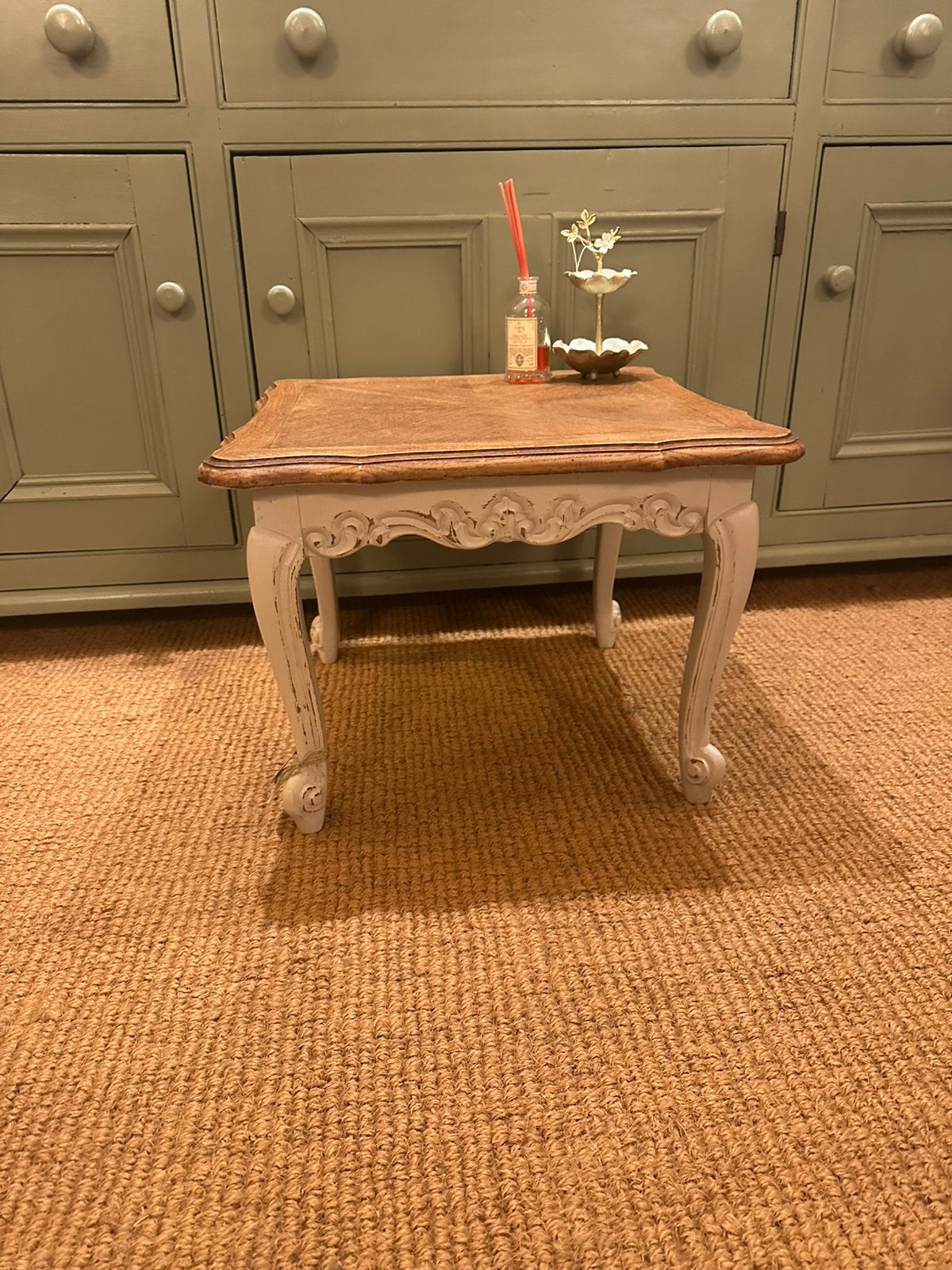 Antieke bijzettafel voor een landelijke/engelse stijl, Ophalen