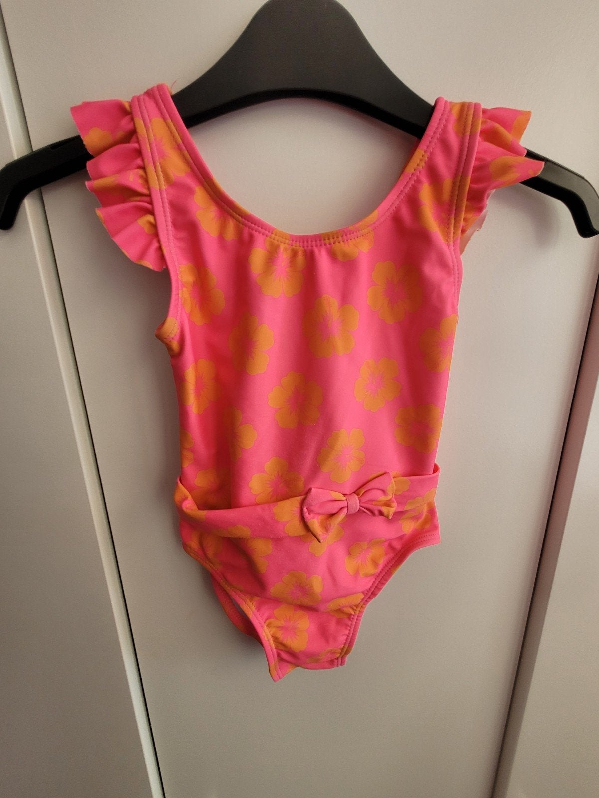 Roze badpak met bloemenprint en ruches - Real Love, Gebruikt, Maat 98, Meisje, Badpak