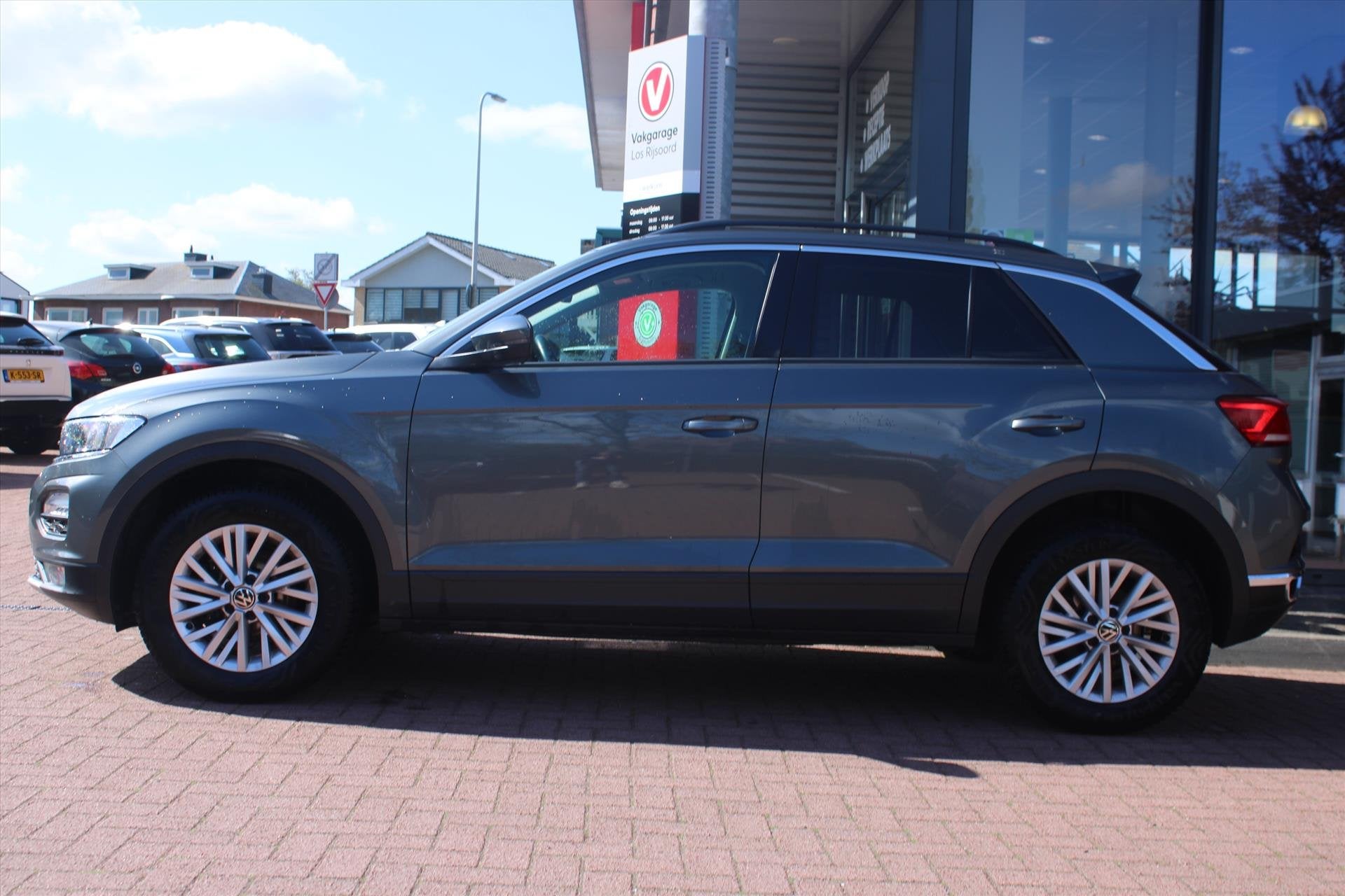 VOLKSWAGEN T-Roc 1.0 TSI *Style* | Carplay | Adaptive Cruise, Auto's, Volkswagen, Stof, Gebruikt, 1193 kg, Origineel Nederlands