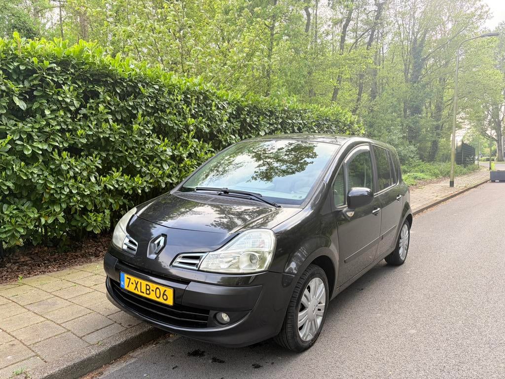 Renault Grand Modus 1.6 16V AUT 2009 Zwart, Auto's, 4 cilinders, 1210 kg, Zwart, Bedrijf