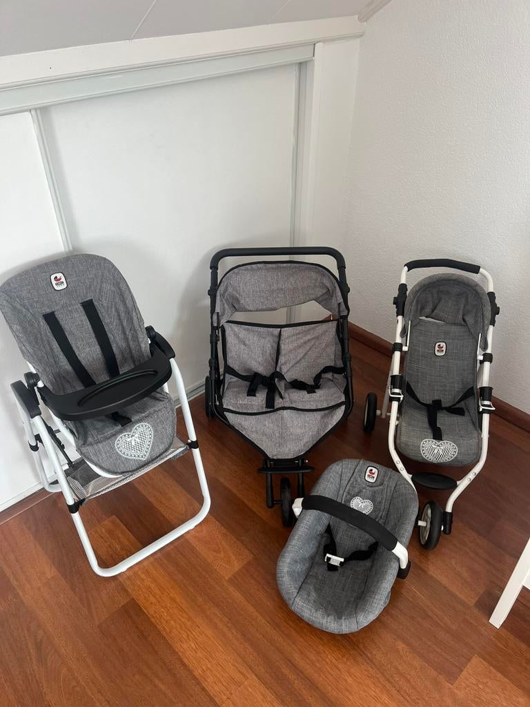 Poppenwagen /buggy poppenstoel en Maxicosi + extra, Kinderen en Baby's, Speelgoed | Poppen, Ophalen of Verzenden, Zo goed als nieuw