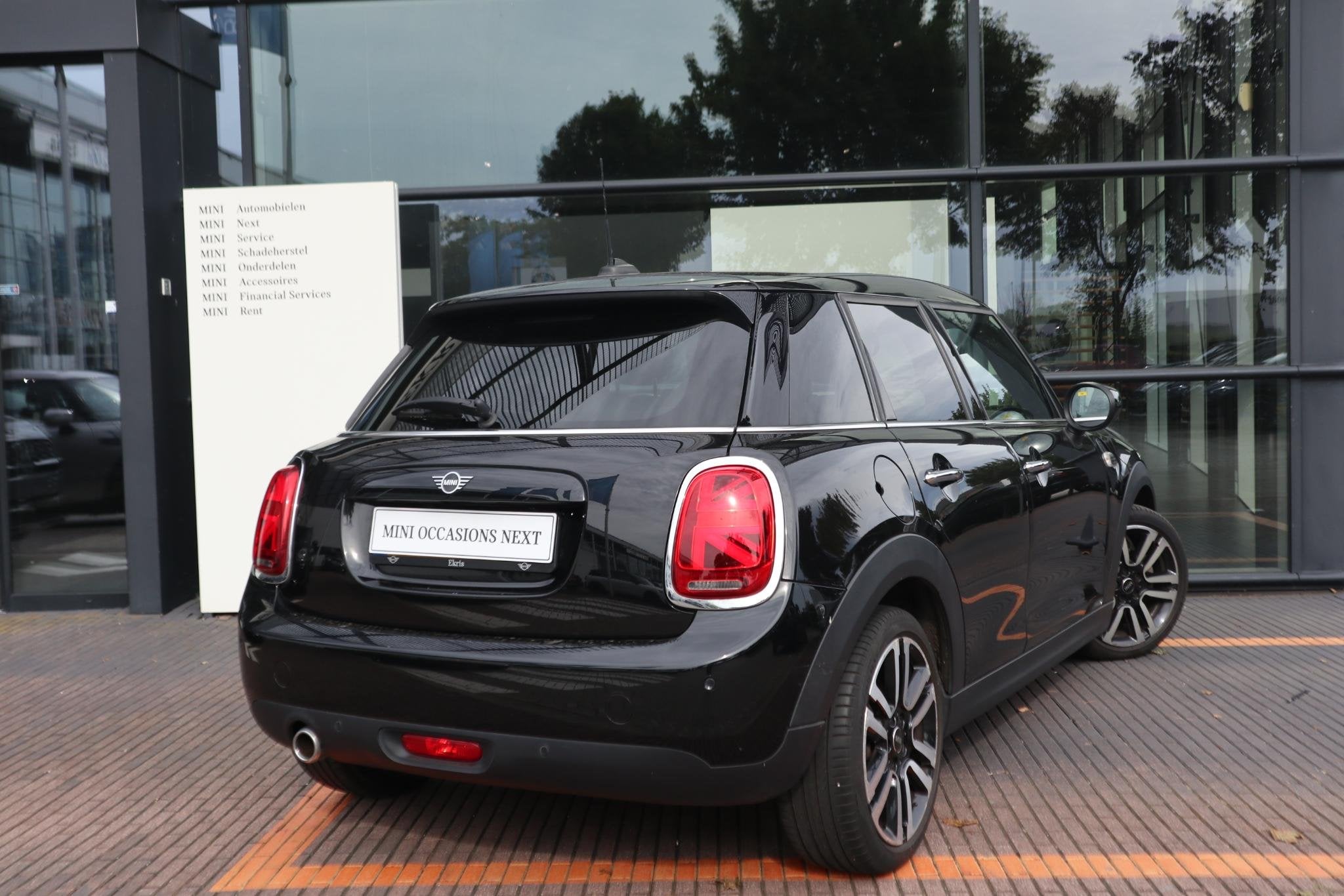 MINI 5-Deurs Cooper | Parkeersensoren | Comfort Acces | Harm, 136 pk, Gebruikt, Met garantie (alle), Leder en Stof